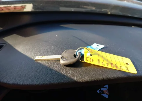 2017 Kia Optima Lx z USA, uszkodzony, nr VIN 5XXGT4L39HG122501